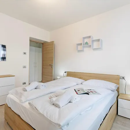 Thomas's House - Happy Apartment Riva del Garda